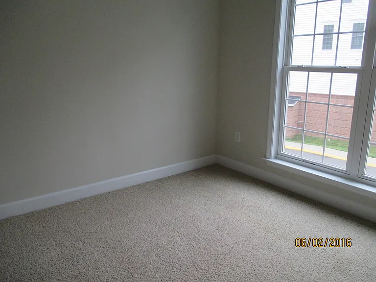 14784 Potomac Branch Dr — Photo 8
