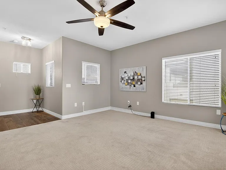 7401 W Arrowhead Clubhouse Dr #2045 — Photo 8