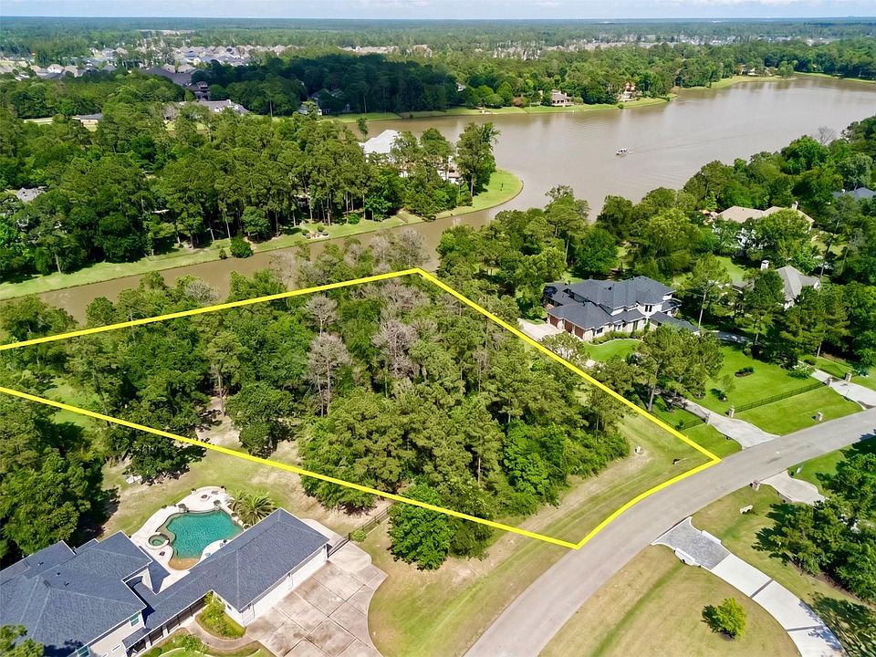 1st image of 3318 W Benders Landing Blvd
