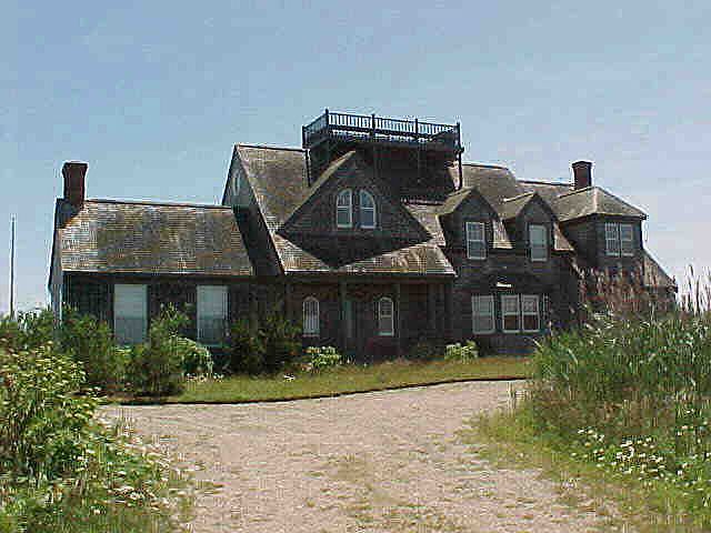 2nd image of 83 Squam Rd