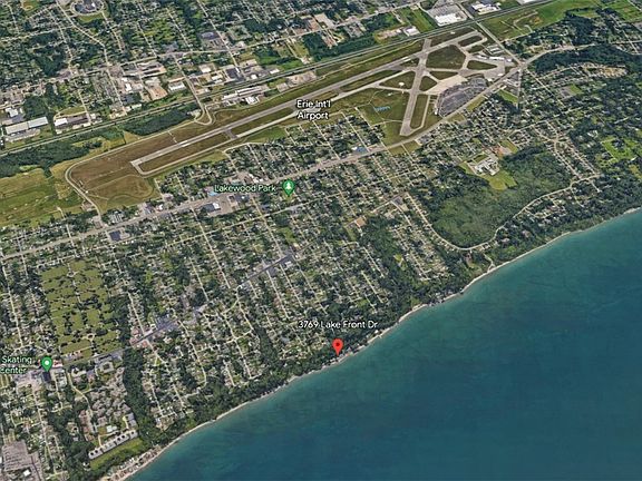 2nd image of 3769 Lake Front Dr
