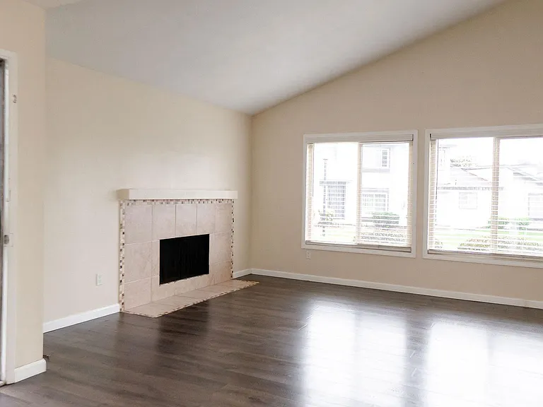 762 Picador Blvd — Photo 4