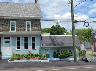 3120 & 3122 Main St, Green Lane, PA 18054