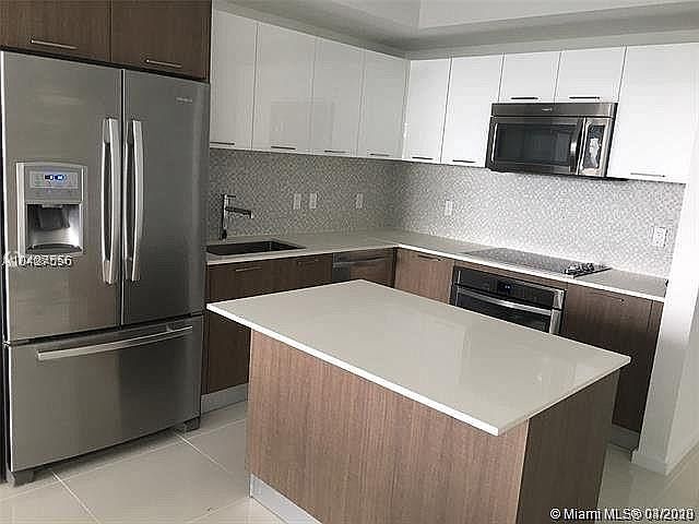 1st image of 5300 Paseo Dr #712