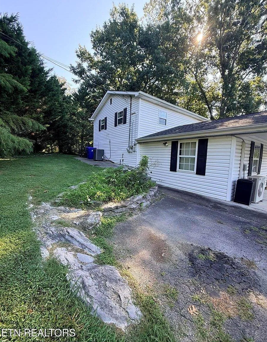 1 bed, 624 sqft, $1,800 — Photo 1