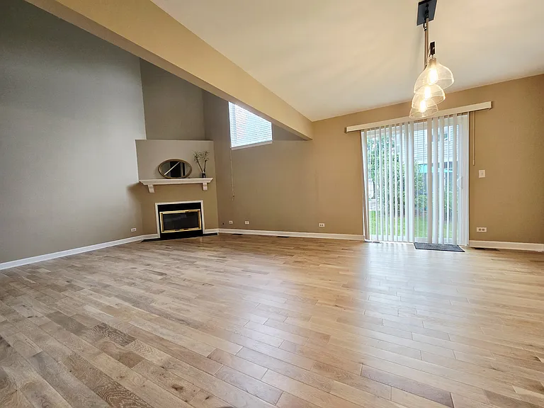 126 Hampton Ave — Photo 26