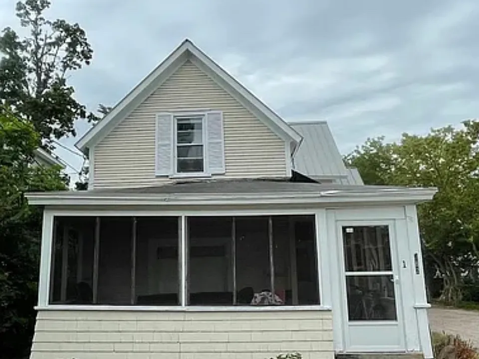 382 North Ave #4