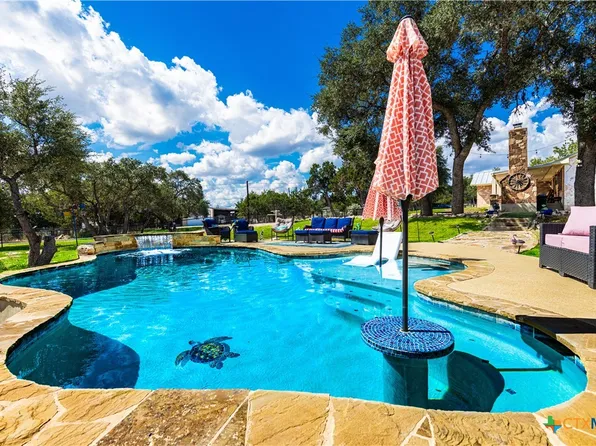 341 Ringtail, Canyon Lake, TX 78133