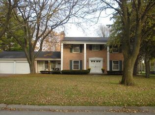 341 Foxboro Rd, Saginaw, MI 48638