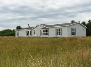 12218 Wolf Creek Rd, Hubbard Lake, MI 49747