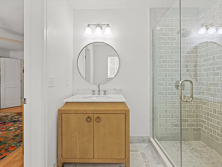 6521 Avondale Dr — Photo 61