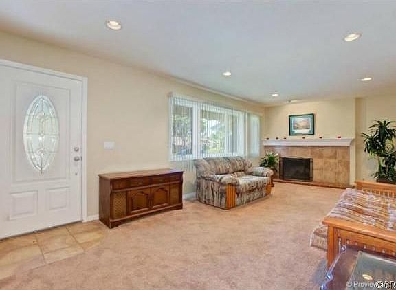 3rd image of 3329 W Glen Holly Dr