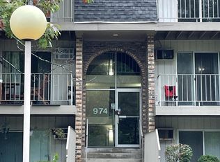 920 Jonathon Ct APT 206, Prospect Heights, IL 60070