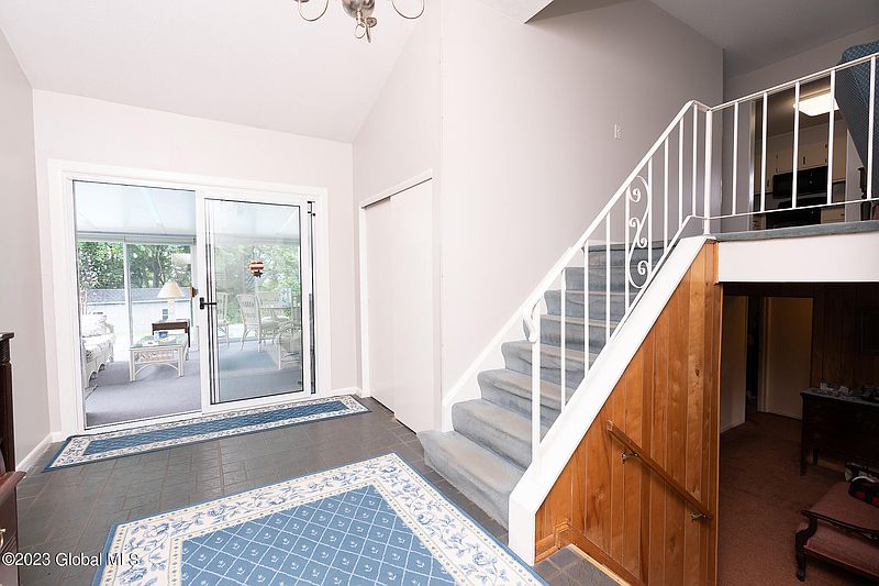 3rd image of 118 Horizon View Drive