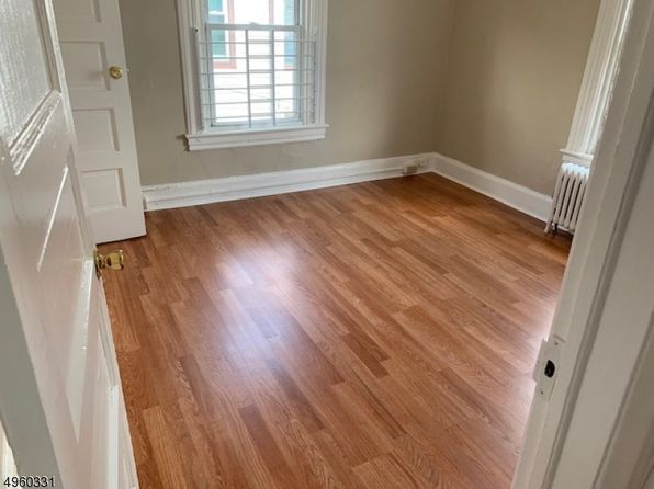 76 Belmont Ave APT A