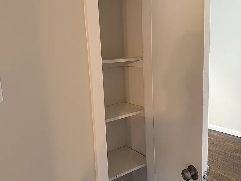 180 Seabreeze Ave — Photo 8