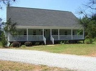 793 Coile Rd, Comer, GA 30629