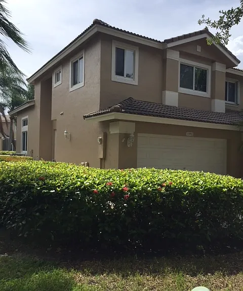 1092 SW 158th Ave — Photo 10