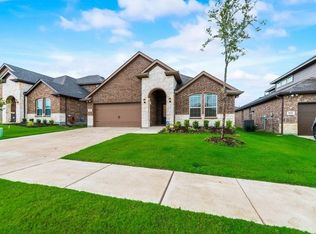 937 Royal Ln, Celina, TX 75009