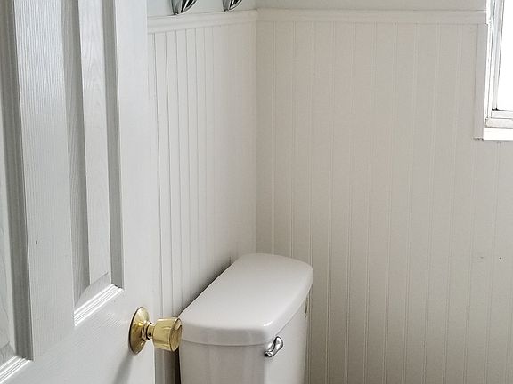 5th image of 3374 Mabry Ter