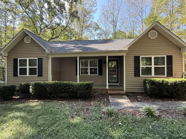 6801 Smoke View Dr, Kernersville, NC 27284