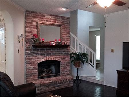 4th image of 1117 Lexington Ln