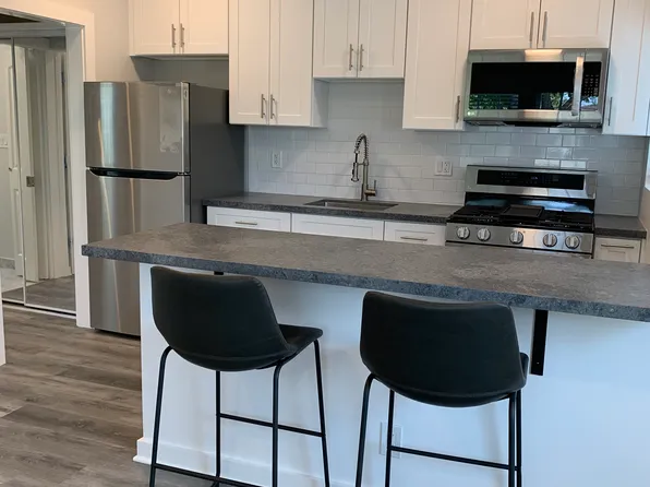 834 Hilldale Ave #834, West Hollywood, CA 90069