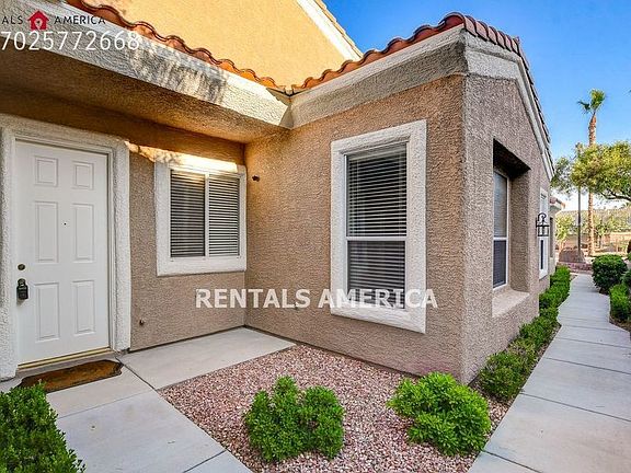 4th image of 1932 Summer Palm Pl Unit 101