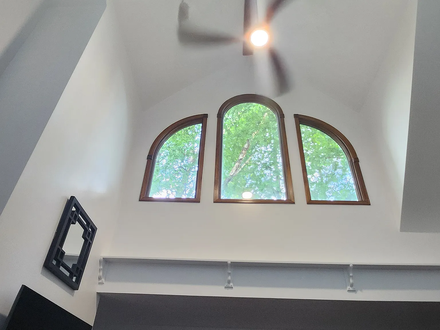 13928 Crest Hill Rd — Photo 4