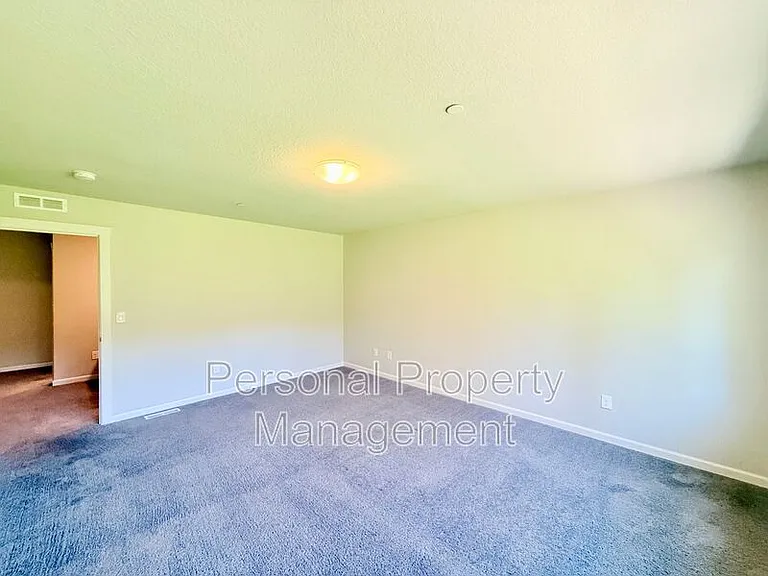 6766 N 89th Loop — Photo 27