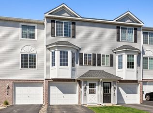 15595 Flight Way, Apple Valley, MN 55124