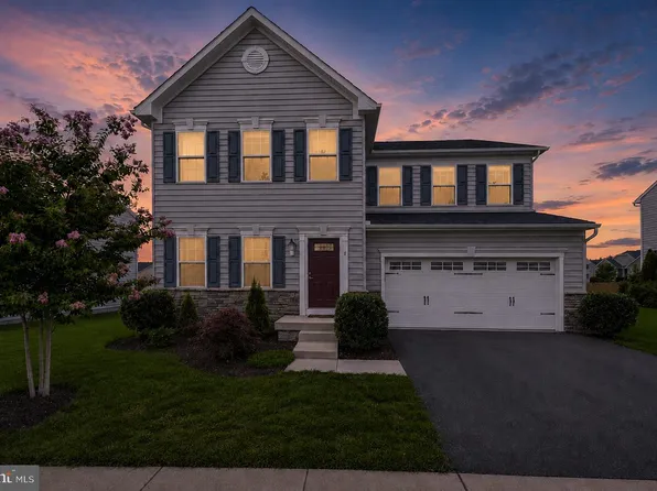 4 William Albert Way, Lovettsville, VA 20180