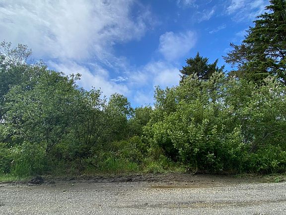3rd image of 1300 SE 2nd Ct #Tl-719