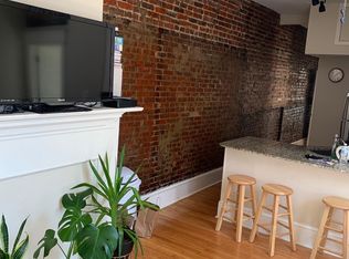 245 S 10th St #3R, Philadelphia, PA 19107