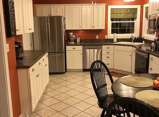 106 Kingswood Dr, Cadiz, KY 42211