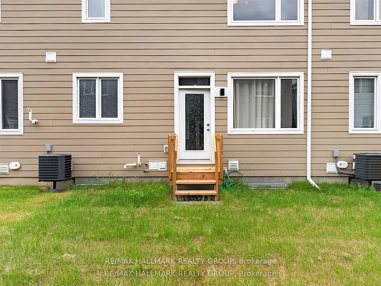 627 Alopex Row — Photo 38
