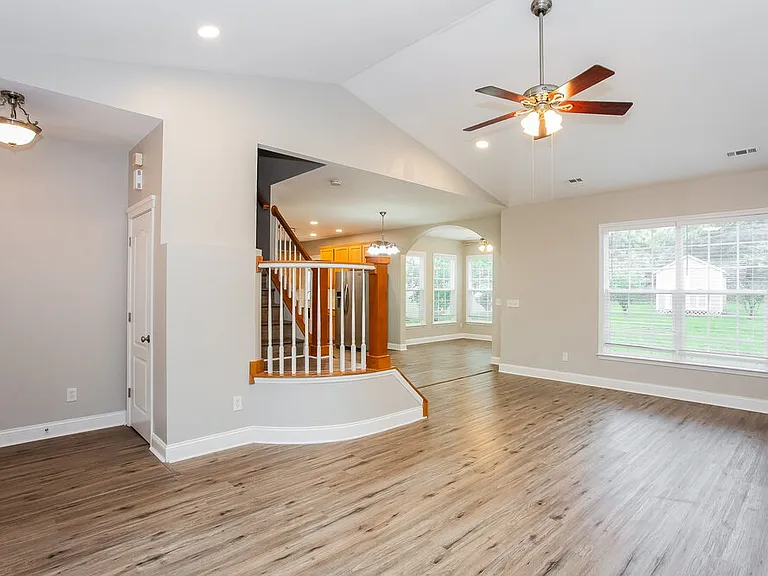 6905 Brandon Chase Ln — Photo 7