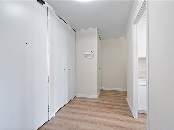 2nd image of 6933 N Kedzie Ave APT 117