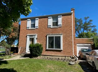 8321 N Merrill St, Niles, IL 60714