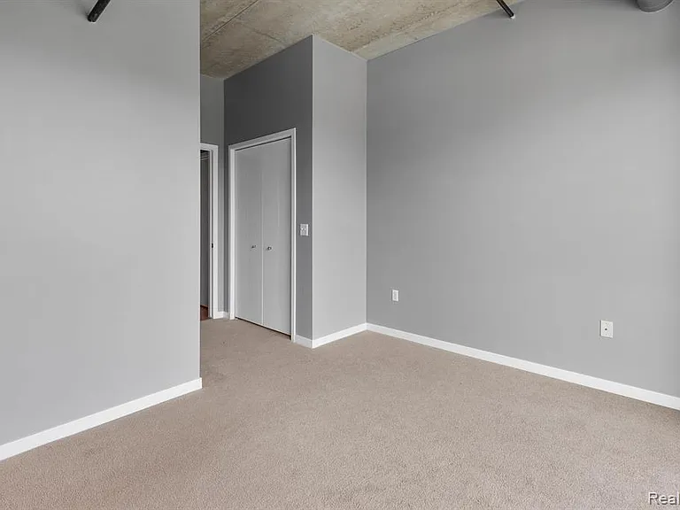 3670 Woodward Ave #314 — Photo 17