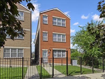 3020 W Washington Blvd, Chicago, IL, 60612