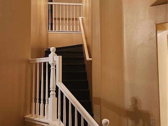 5th image of 2631 Candia Ct