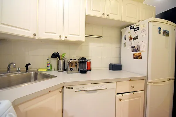 Rented by Buchbinder & Warren | media 13