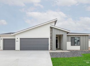 903 E 19 N, Mountain Home, ID 83647