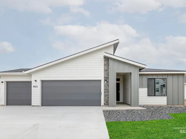 903 E 19 N, Mountain Home, ID 83647