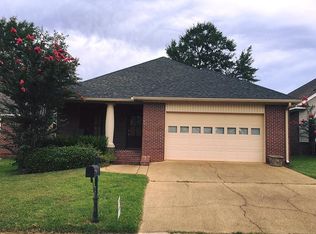 385 N Point Dr, Meridian, MS 39305