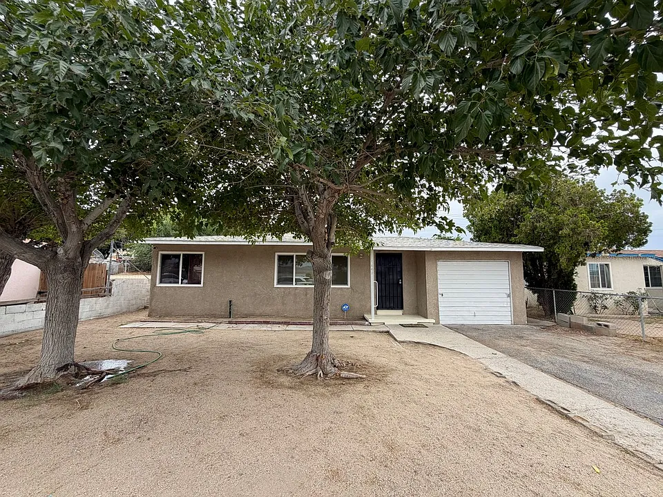 1440 Nancy St
