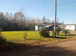 39190 Redbud Rd, Gonzales, LA 70737
