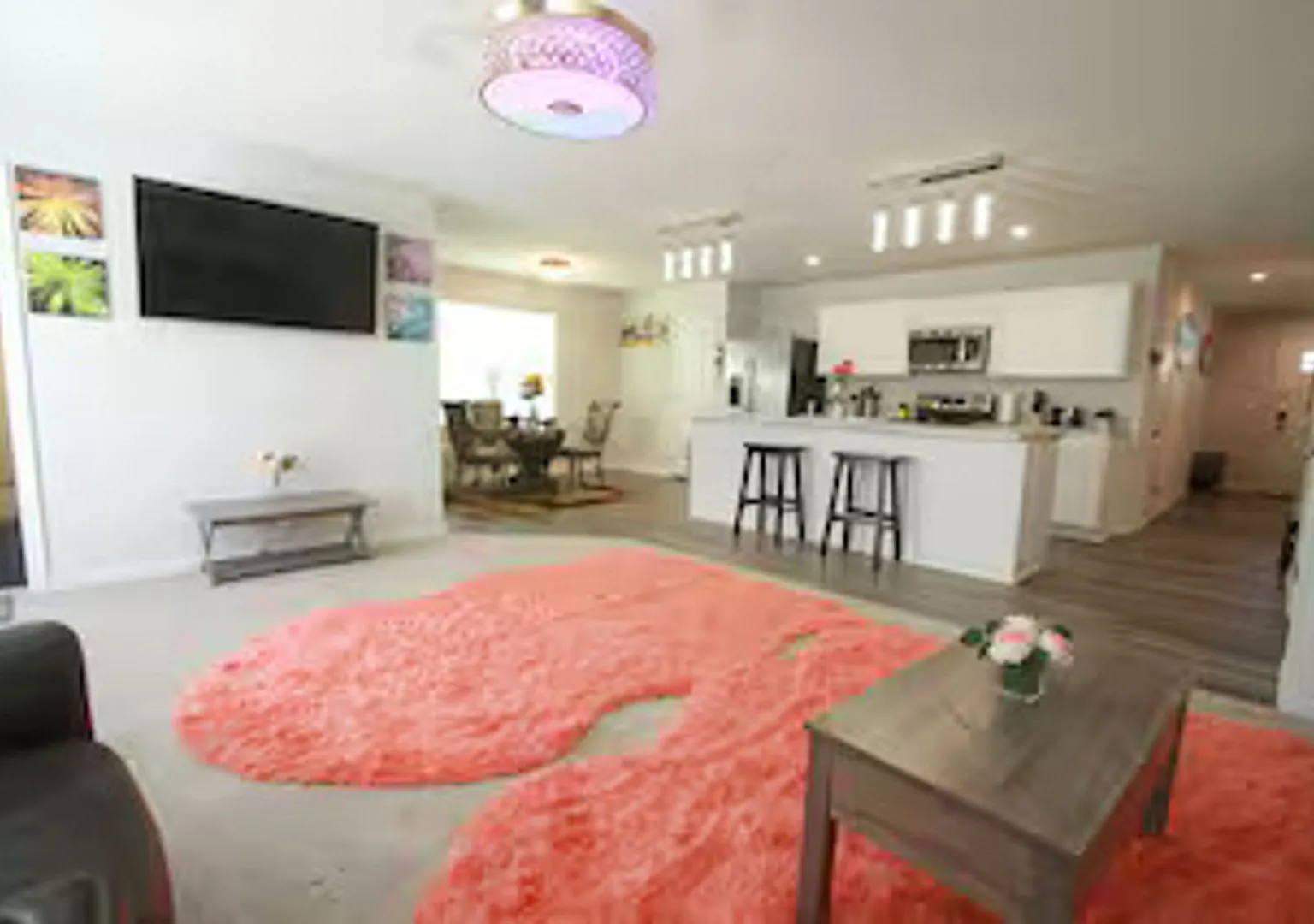 Room in 6 Bedroom Home at Skipjack Ln — Photo 3