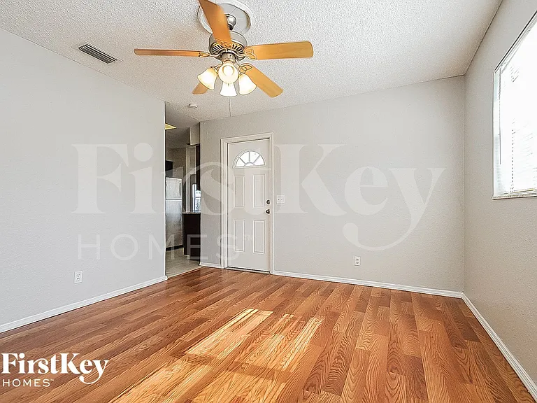 4402 S Lanier Dr — Photo 5